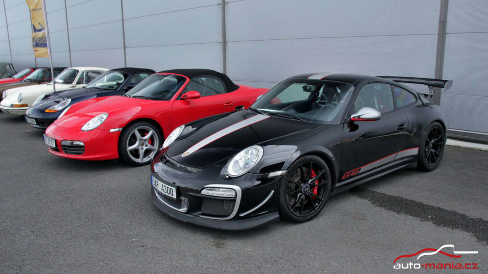 Praha hostila velký sraz Porsche. Přijely novinky i legendy